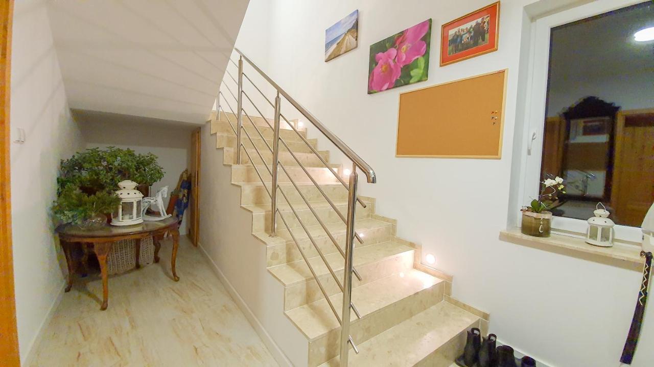 Apartment Pod Zaglami Teresa Strzemkowska *